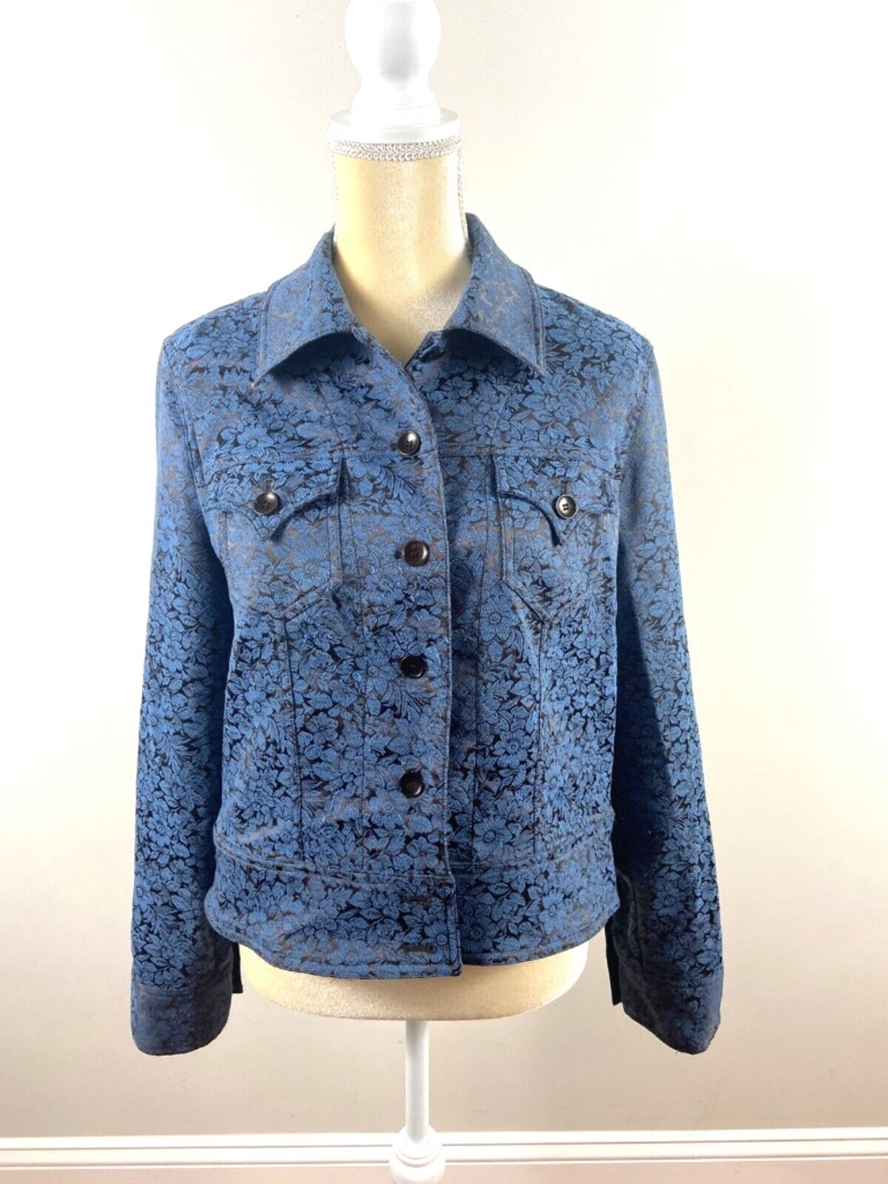 Vintage Style Embroidered Jacket